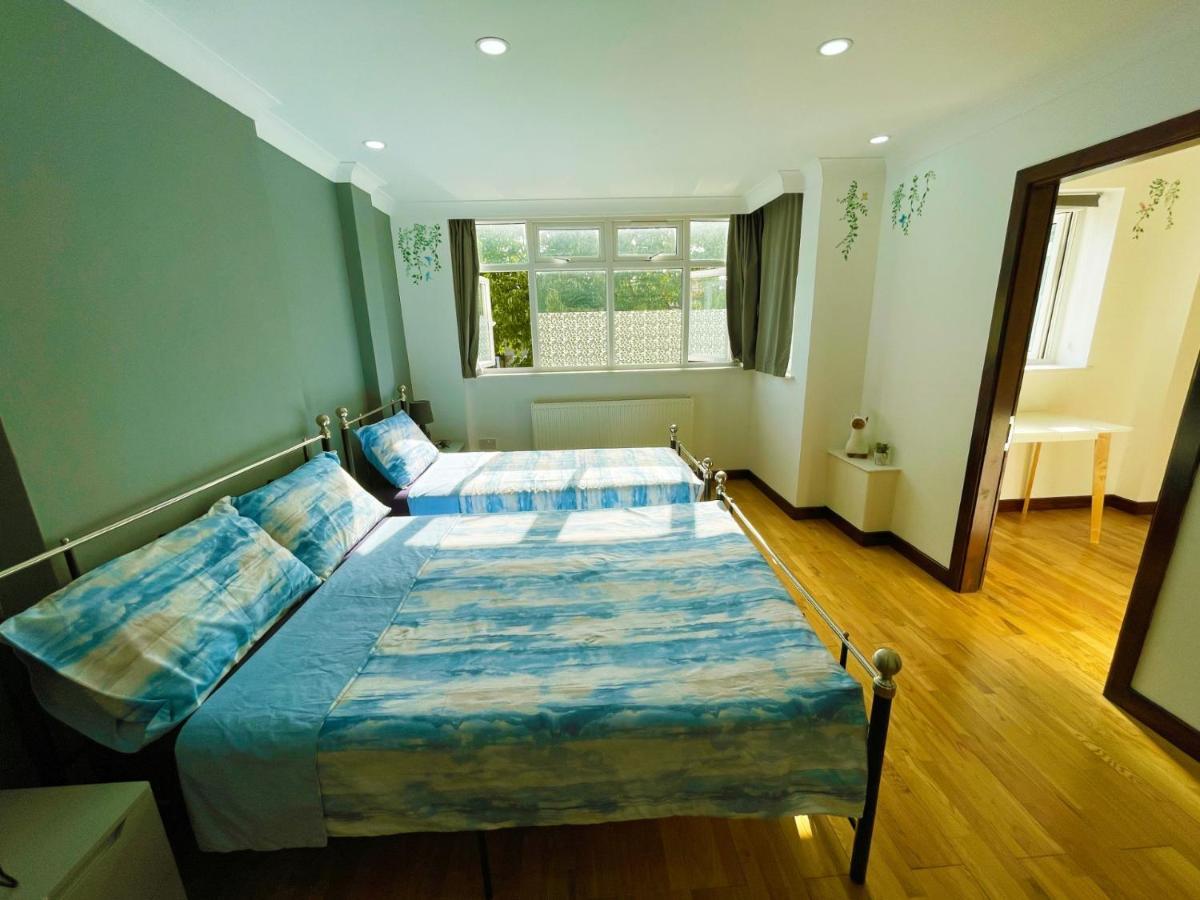 New Look, 7 Minutes To Station, 20 Minutes To Central London Streatham Vale Dış mekan fotoğraf
